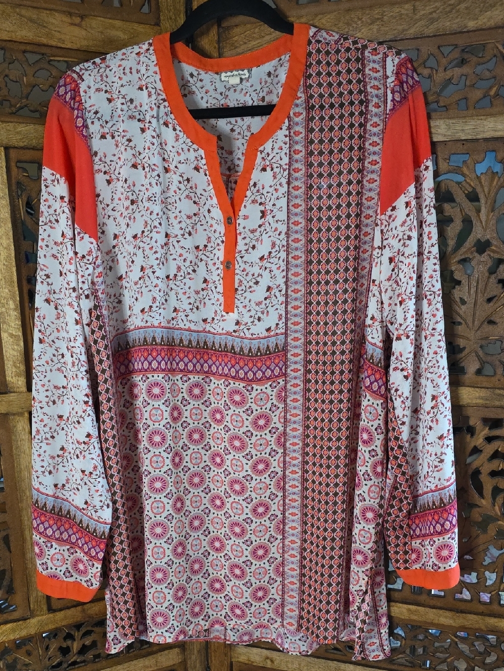 Eyeshadow Floral Blouse in Orange and Pink